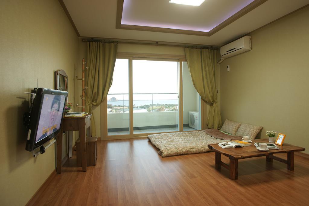 Jeju Bada Wi Olle Pension Seogwipo Oda fotoğraf